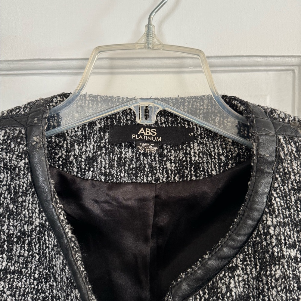 Black and White Tweed Women's Jacket - Picture 2 of 4